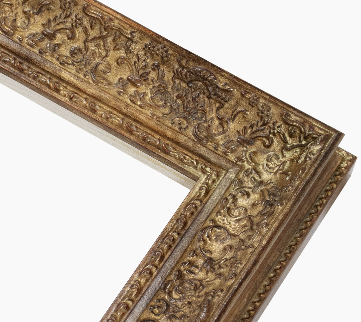 Cadre d'or en bois sur mesure 731.230