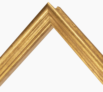 Marco de madera con pan de oro art.240.010