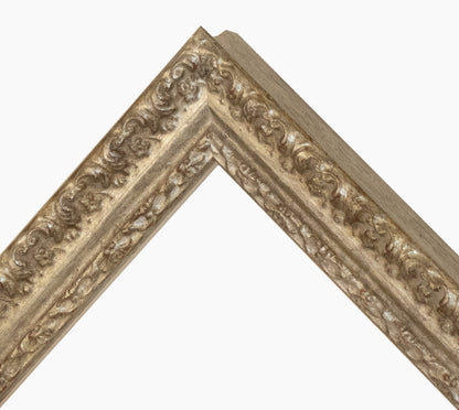 Marco de madera dorado personalizado 495.011