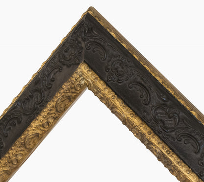 Marco de madera personalizado negro y dorado 634.601